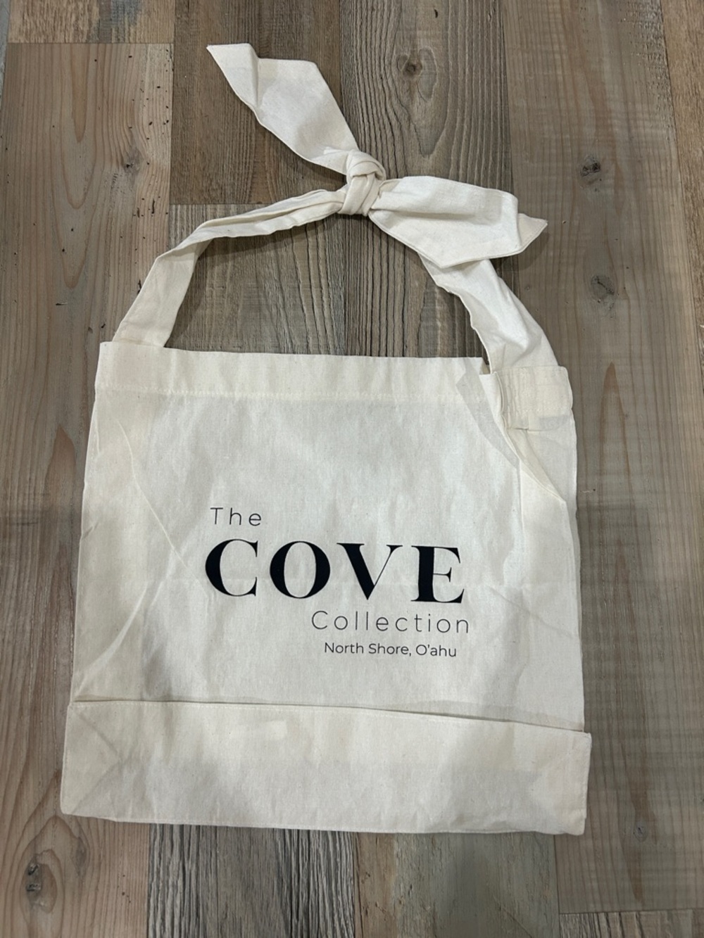 The COVE Collection Canvas Tote in Natural 15” x 14” Summer Vacation TC0175 - Picture 1 of 6